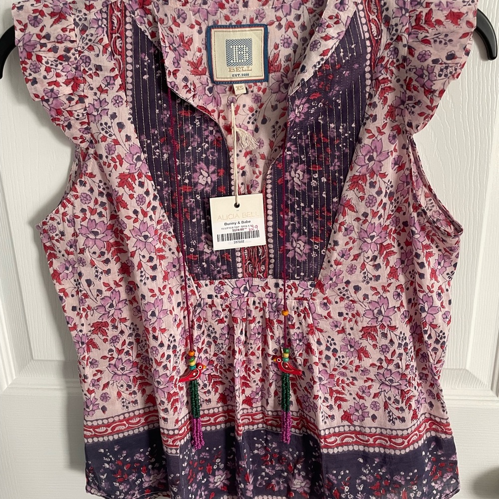 Cute summer tank with tags